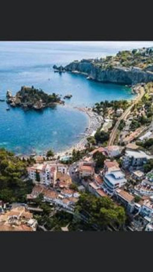 Beautiful Apartment Taormina Bagian luar foto