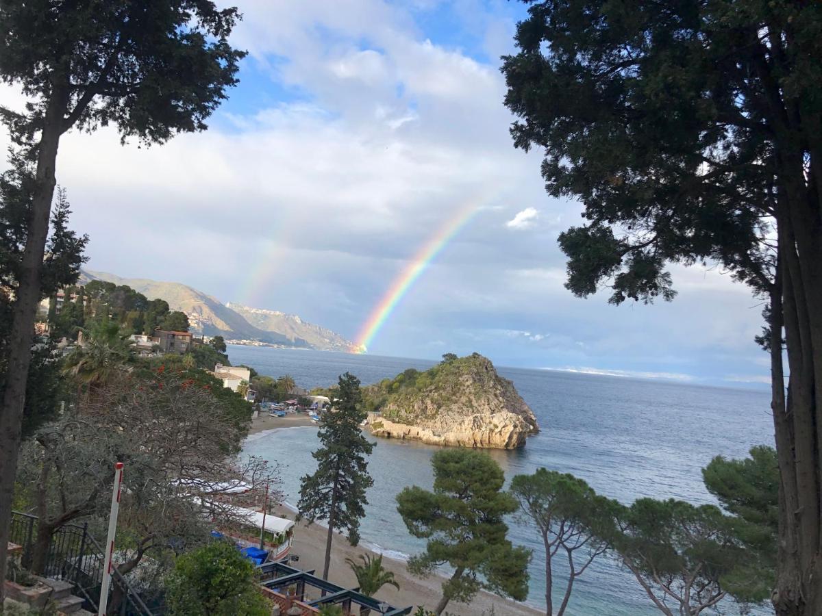 Beautiful Apartment Taormina Bagian luar foto