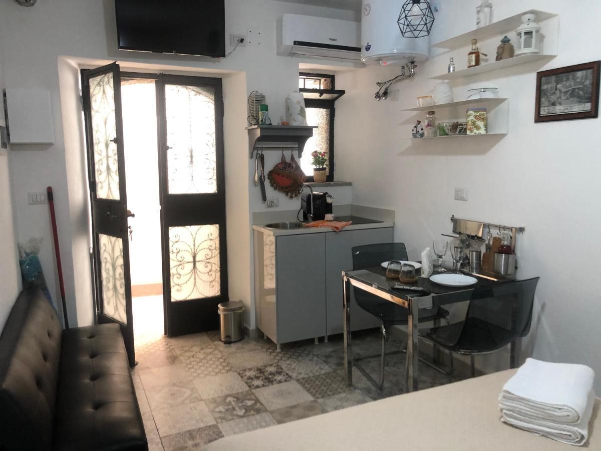 Beautiful Apartment Taormina Bagian luar foto