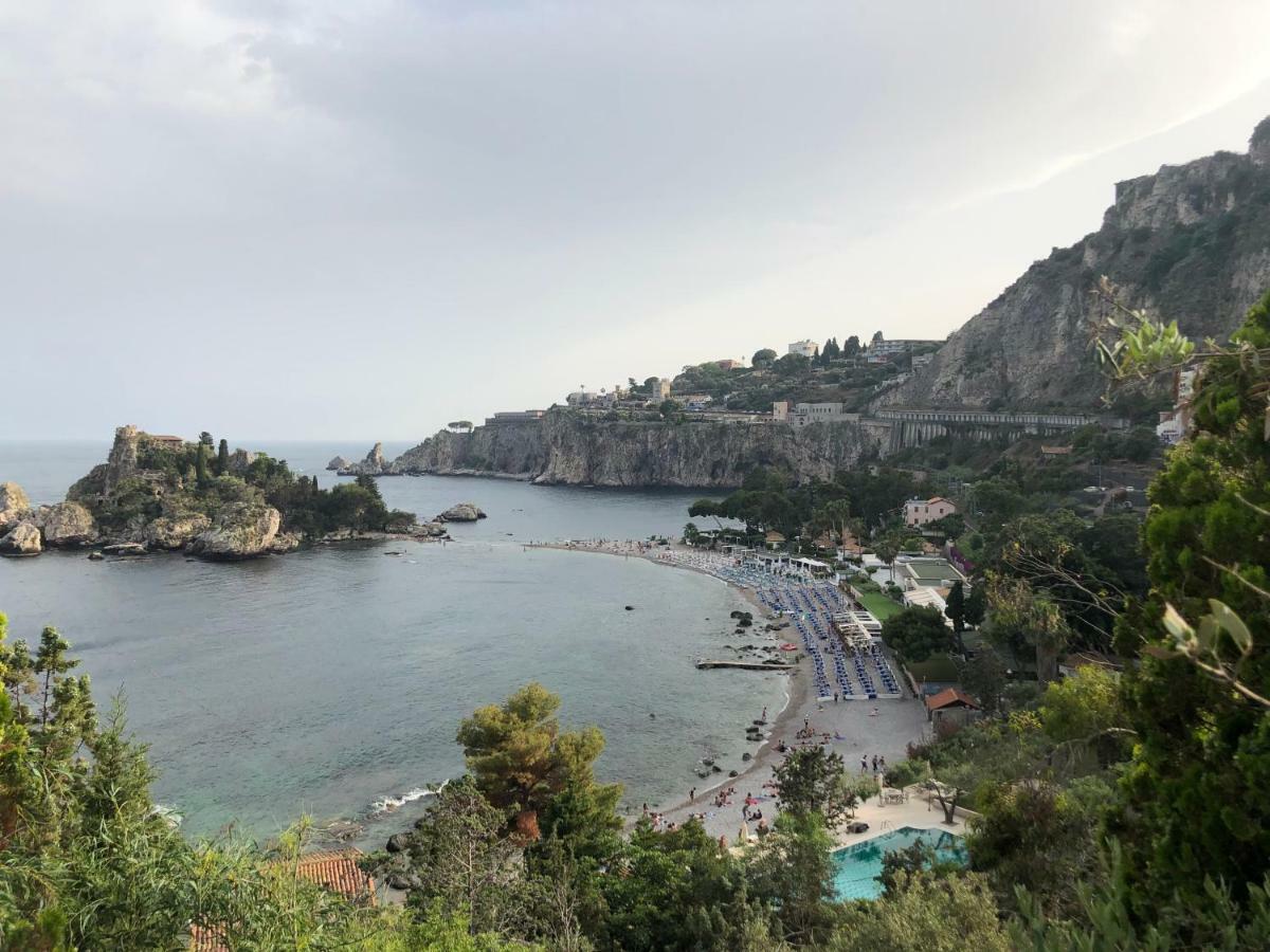 Beautiful Apartment Taormina Bagian luar foto