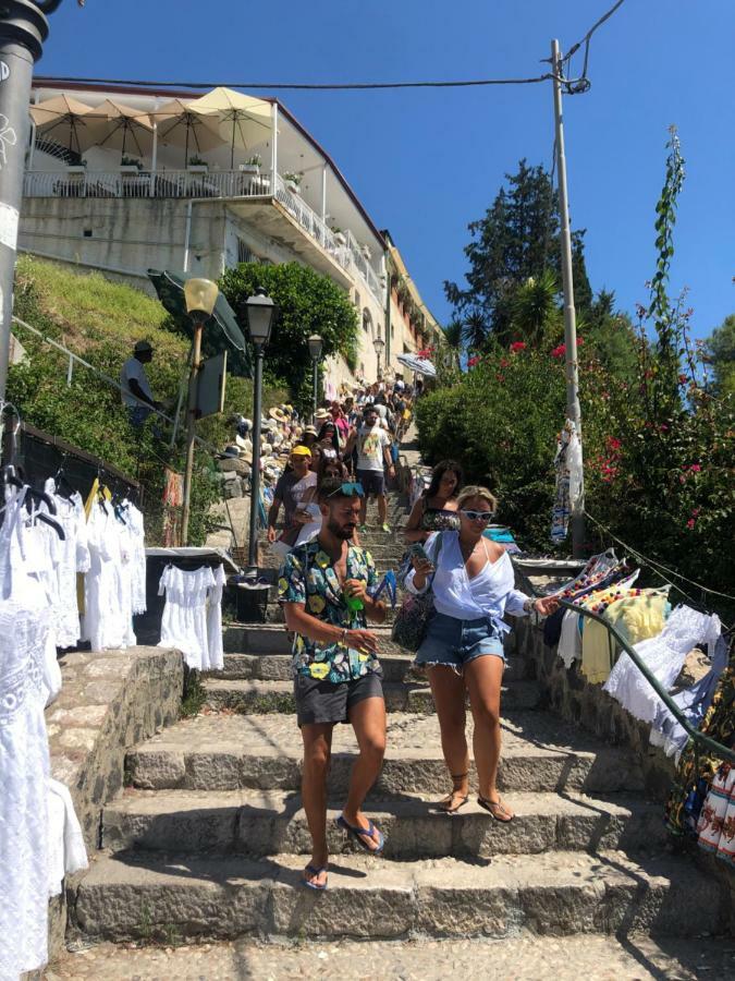 Beautiful Apartment Taormina Bagian luar foto