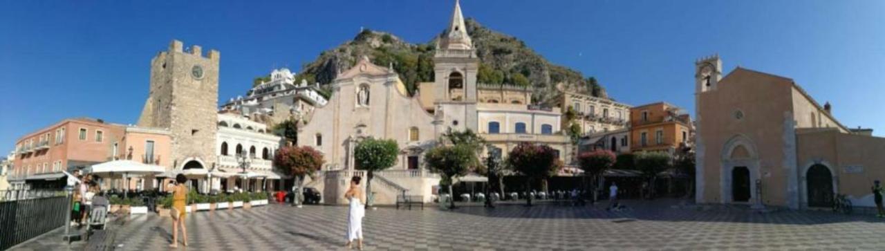Beautiful Apartment Taormina Bagian luar foto